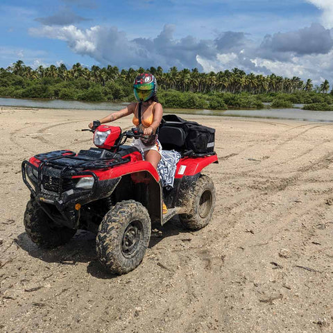 Explora Tierra Bomba en ATV