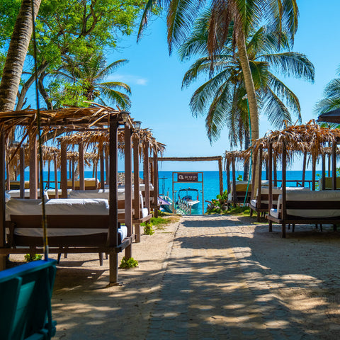 Luxury Beach Club: Música y Barra Libre en las Islas del Rosario