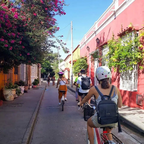 Guided bike tour passing by historic sites in Getsemani, Cartagena - Juan Ballena | Travel Experiences in Cartagena